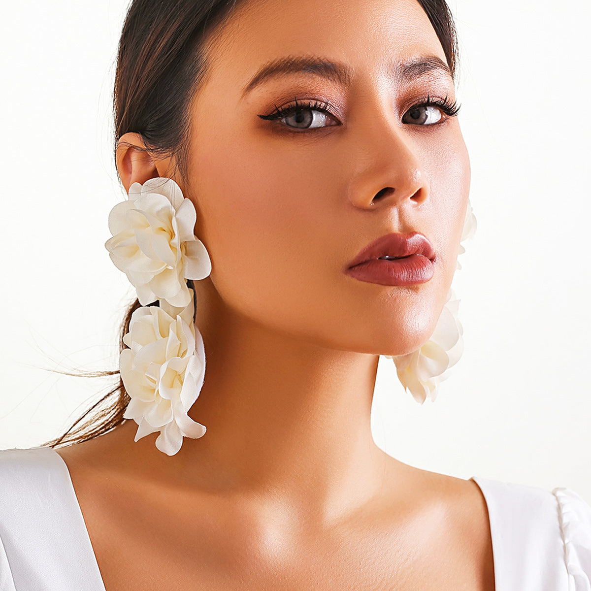 Versatile Colorful Tassel Flower Minimalist Earrings